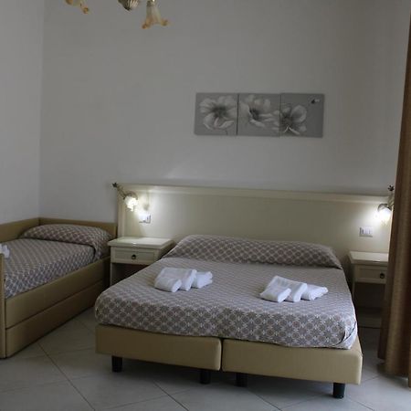 Afrodite Hotel Scalea Exterior photo